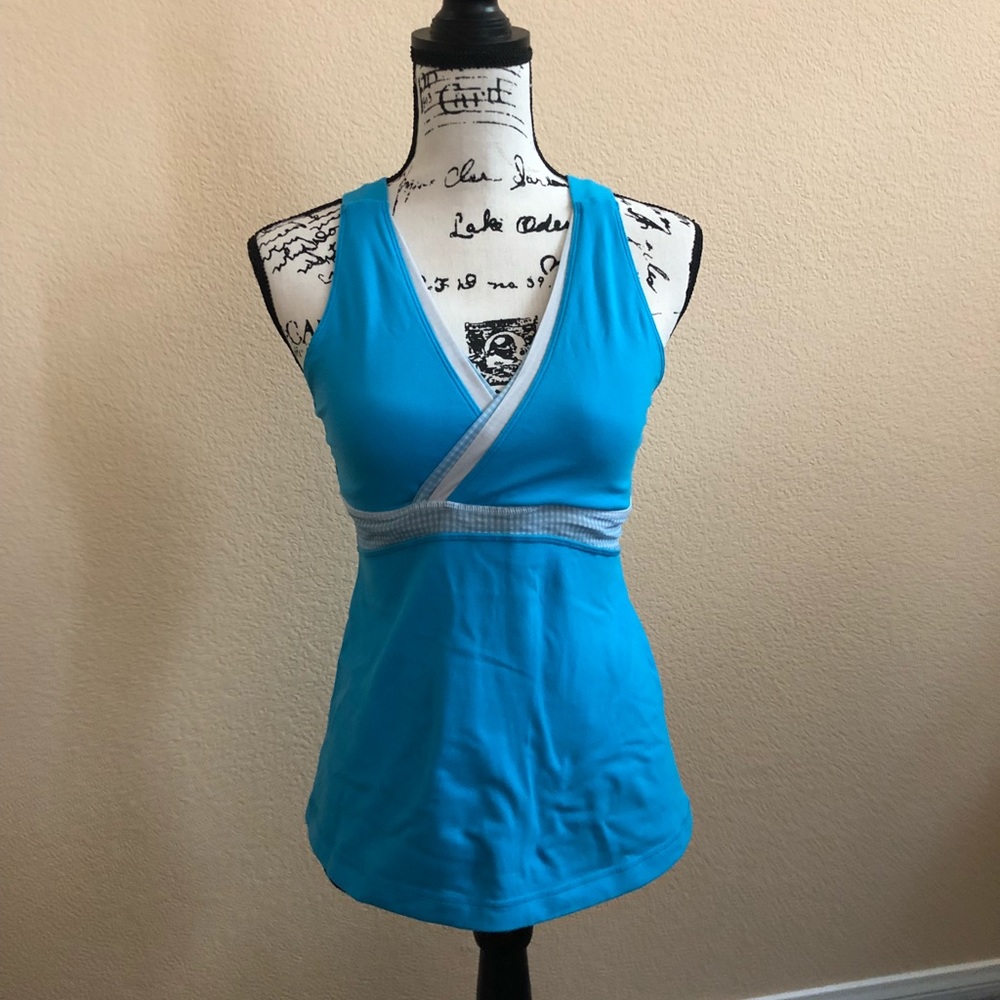lululemon blue gingham whisper v tank